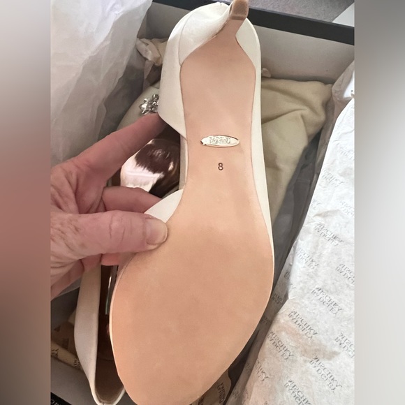 NIB Badgley Mischka Heels size 8 - Picture 5 of 5